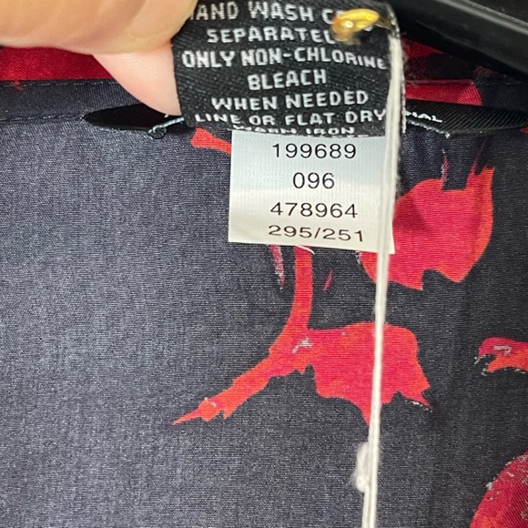 Moda International NWT Floral 100% Silk Wrap Dress Size 10 Black & Red Witchy - Picture 12 of 16